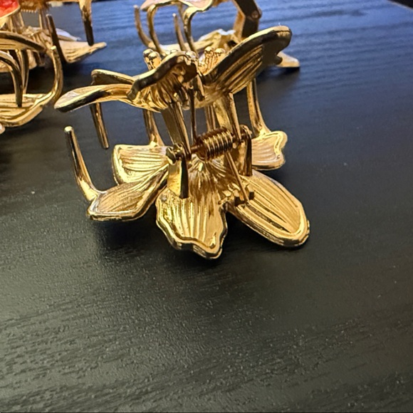 Floral Enamel Hair Claw Set - Multicolor - Picture 2 of 3